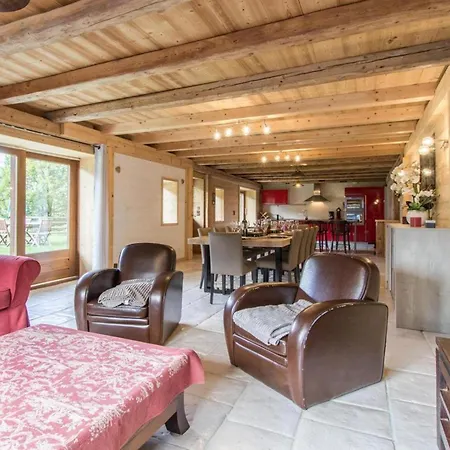 La Ferme Du Creux Du Nant - 13 Personnes - Réservation